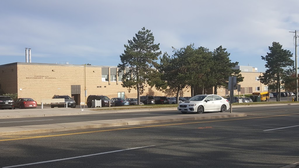 Thornlea Secondary School | 8075 Bayview Ave, Thornhill, ON L3T 4N4, Canada | Phone: (905) 889-9696