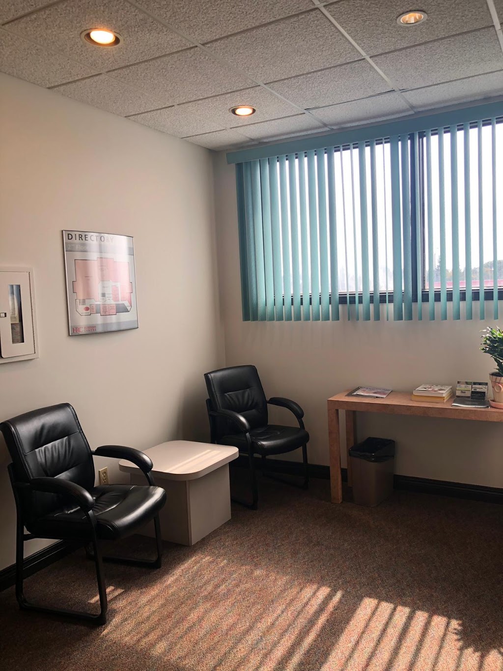 Right At Home Home Care Kingston | 1020 Bayridge Dr Suite 212, Kingston, ON K7P 2S2, Canada | Phone: (613) 902-2330