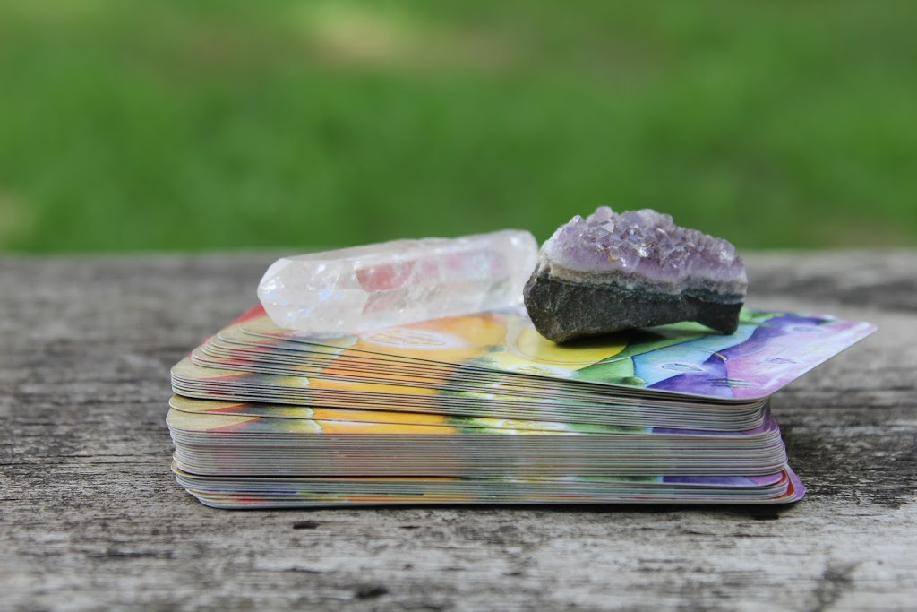 Psychic Medium Jeni Juranics | 3046 Sydenham Rd, Elginburg, ON K0H 1M0, Canada | Phone: (613) 561-8136