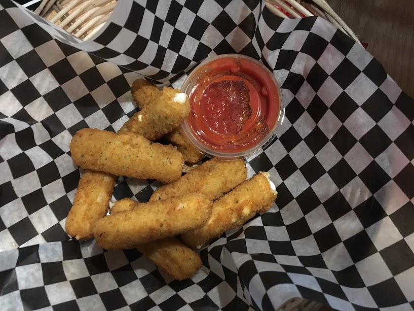 Hacks Taps & Grill | 101 Hazelglen Dr #1, Kitchener, ON N2M 5A2, Canada | Phone: (519) 744-2839
