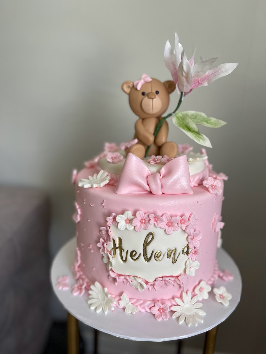 CakeToronto Bakery | 183 Ridge Rd, Bolton, ON L7E 4V5, Canada | Phone: (647) 687-0774