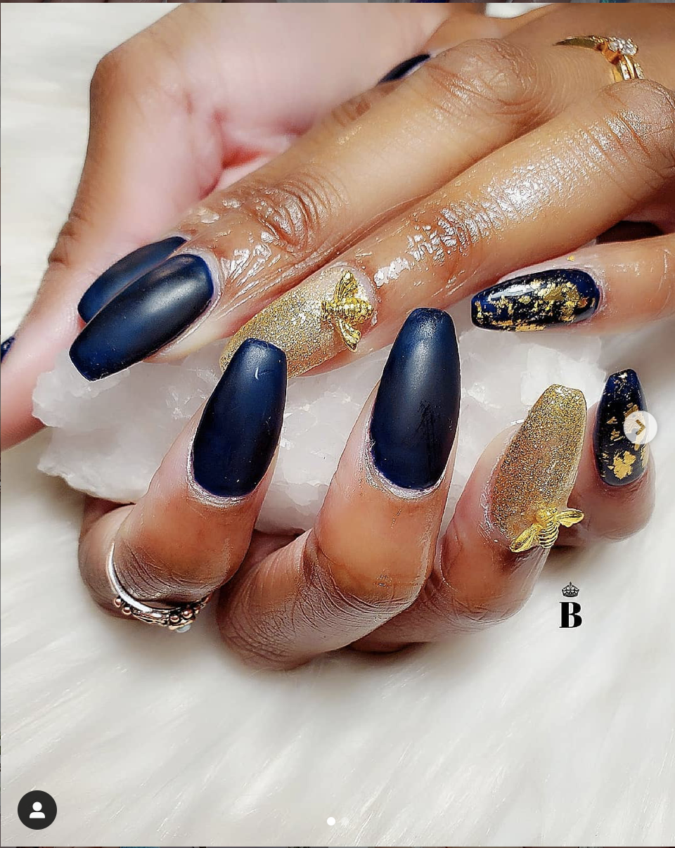 IVONNE | 320 Queen St #0116, Ottawa, ON K1R 5A3, Canada | Phone: (613) 695-6662