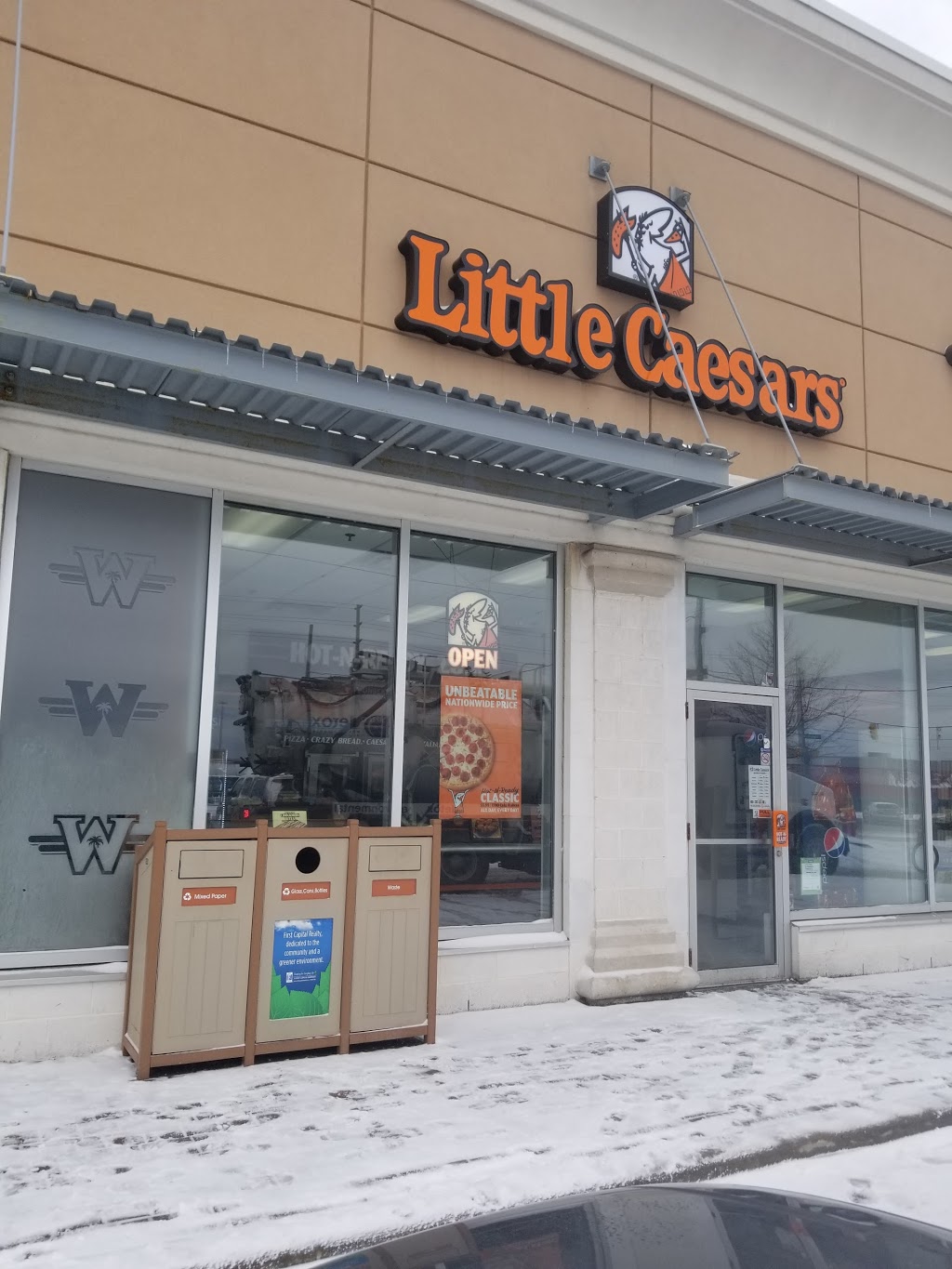 Little Caesars Pizza | 570 Kingston Rd, Pickering, ON L1V 1A6, Canada | Phone: (905) 839-6409