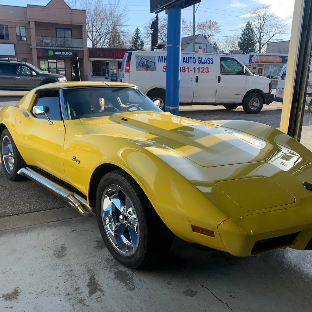 Auto Glass Windsor | Windsor, ON N8P 1V2, Canada | Phone: (226) 975-2595