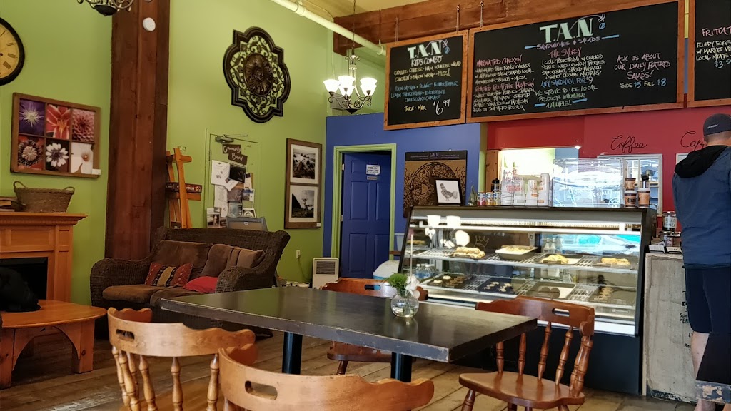 Tan Coffee | 40 Water St, Windsor, NS B0N 2T0, Canada | Phone: (902) 792-1518