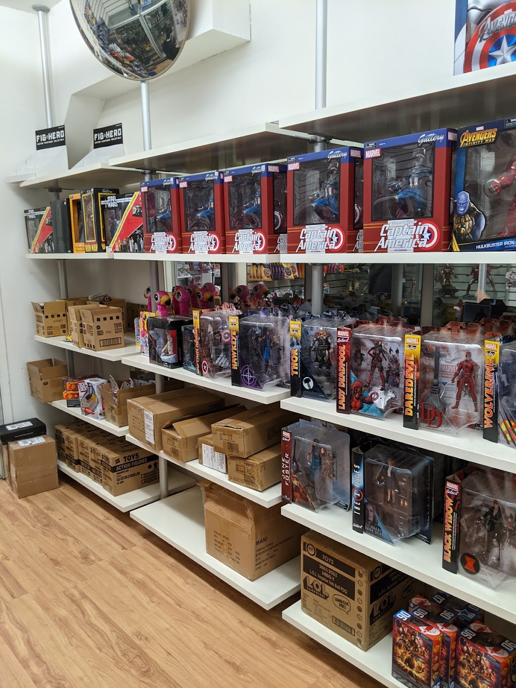 Funky Toys & Co | 63d Ave Donegani, Pointe-Claire, QC H9R 2V9, Canada | Phone: (514) 674-1914