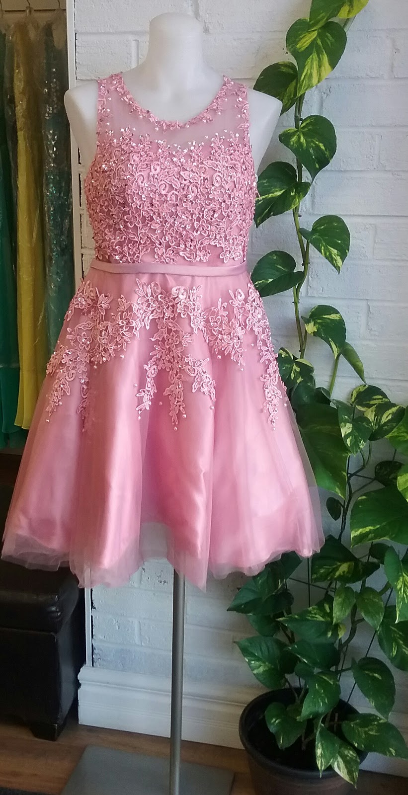 Elegant Dresses | 5-639 Southdale Rd E, London, ON N6E 3M2, Canada | Phone: (519) 204-2116
