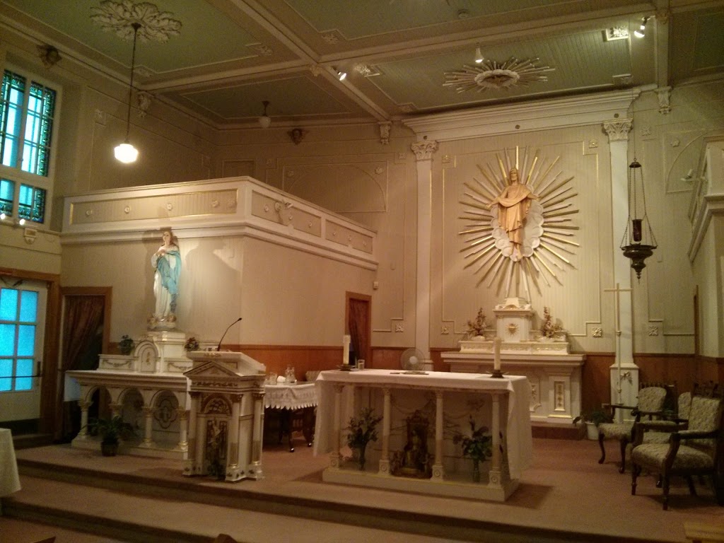 Église Sainte-Jeanne-dArc | 5270 Rue Saint-Laurent, Lévis, QC G6V 3V7, Canada | Phone: (418) 837-8813