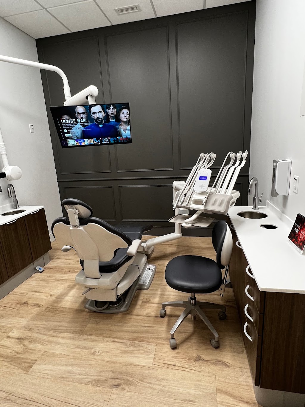 Affinity Dental | 345 North Town Road Unit 7, Winnipeg, MB R3Y 0Y4, Canada | Phone: (204) 560-7100