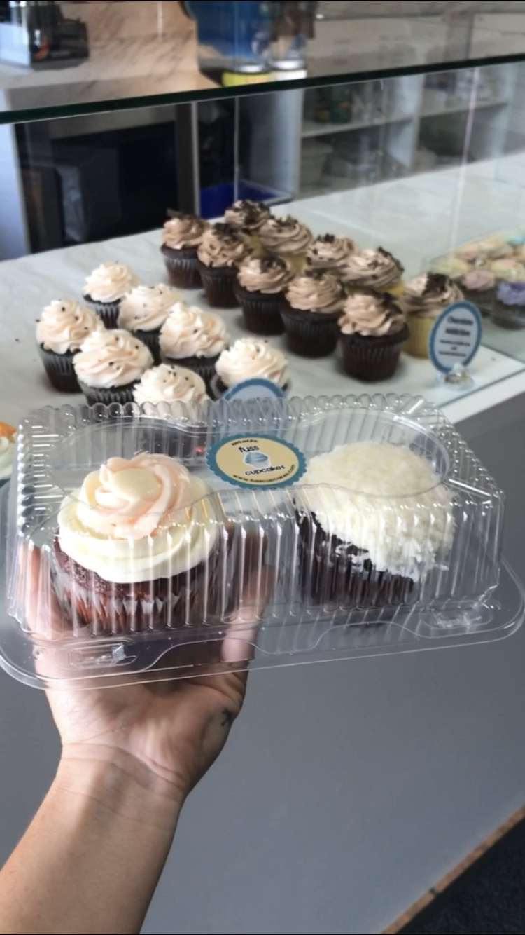 Fuss Cupcakes | 17298 Stony Plain Rd, Edmonton, AB T5S 1K6, Canada | Phone: (780) 444-8845