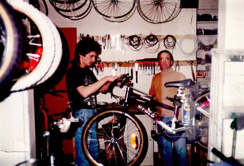 Bicycles St-Antoine Inc. | 703 14e Av S, Saint-Jérôme, QC J7Z 4B8, Canada | Phone: (450) 436-3398