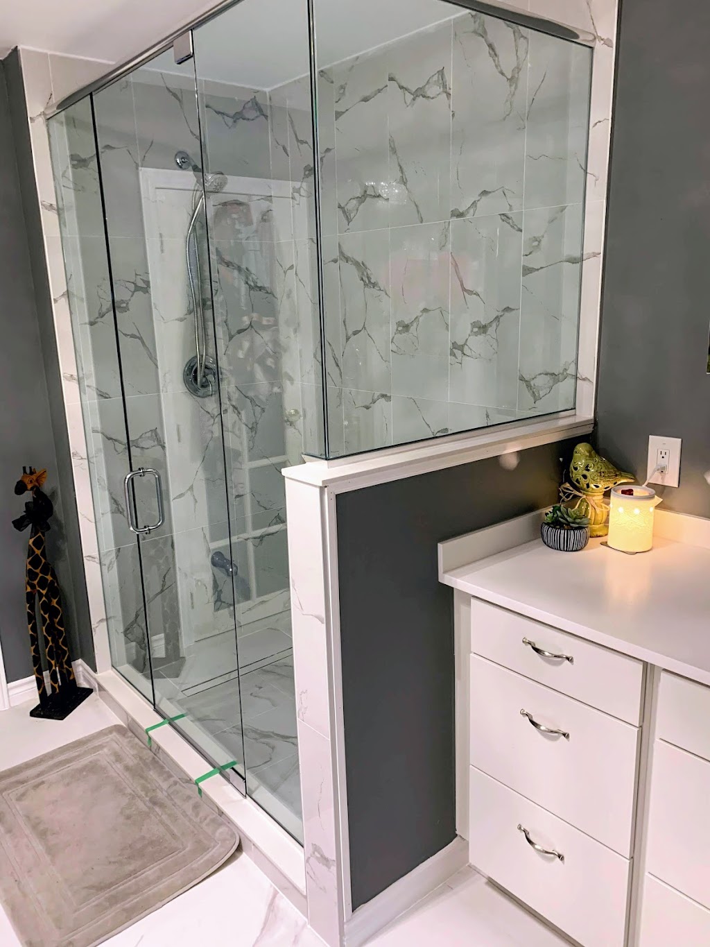 Seans Property Maintenance | 871 Garthorne Ave, Bridgenorth, ON K0L 1H0, Canada | Phone: (705) 749-7945