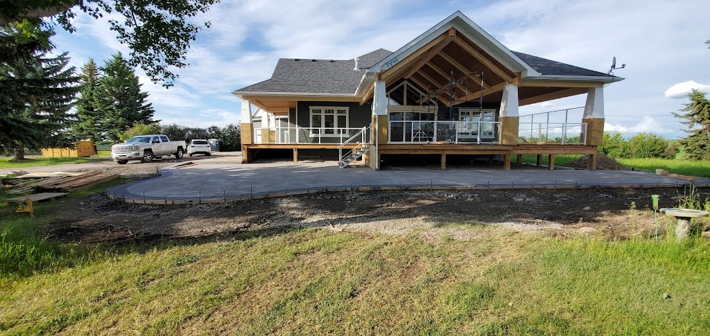 Pidgeon Farms | 48133 274 Ave W, Alberta T1S 4N5, Canada | Phone: (403) 818-0395