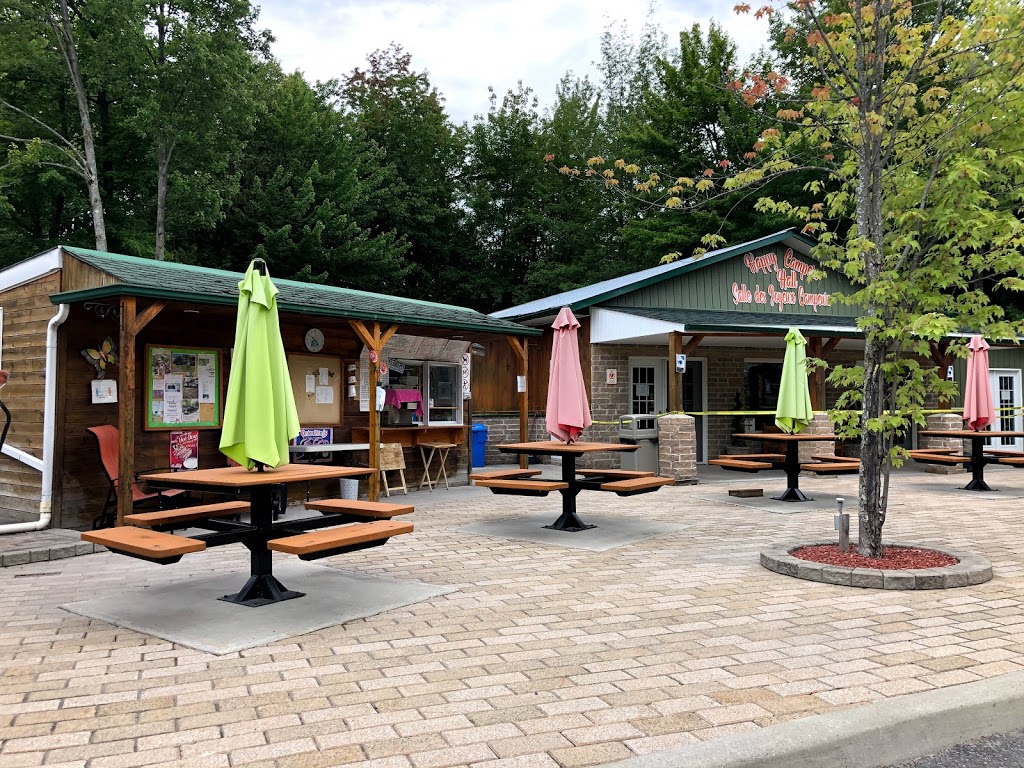 Evergreen Camping & Resort 5279 Chemin de Comté 17, Alfred, ON K0B