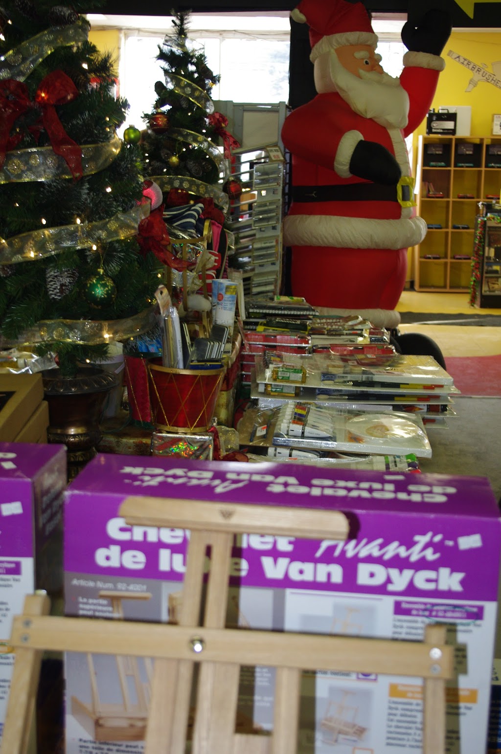 Artists Emporium | 580 Roseberry St, Winnipeg, MB R3H 1G4, Canada | Phone: (204) 772-2421