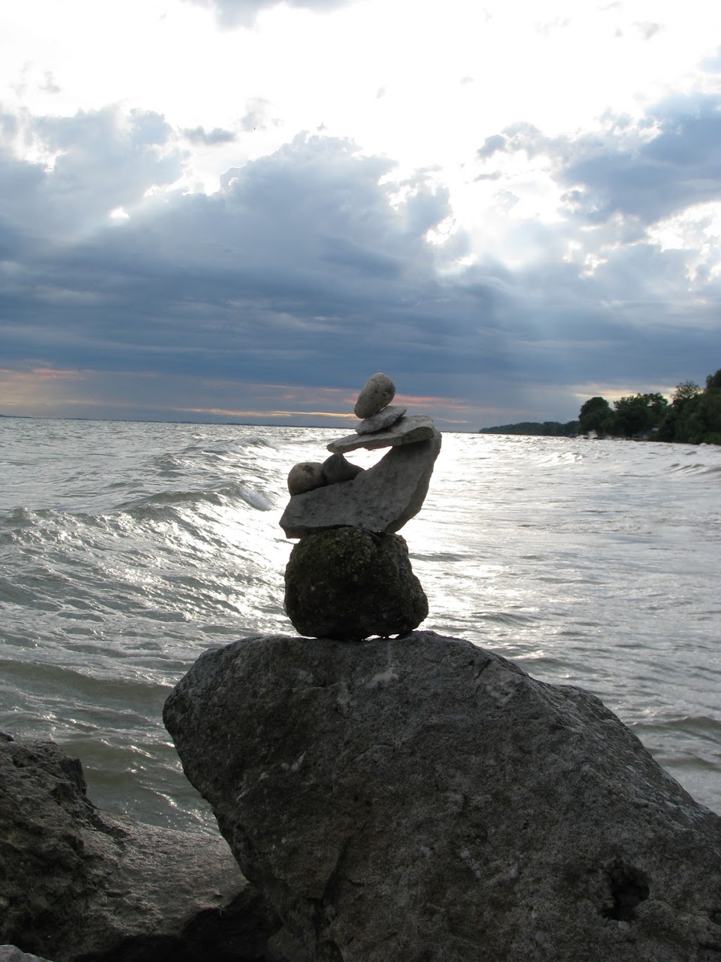 Luckystone Sound Vacation Property | 17 Levergood Ln, Harrow, ON N0R 1G0, Canada | Phone: (905) 979-7282