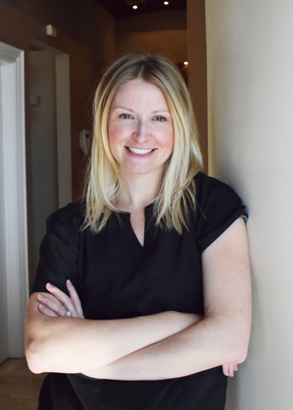 Infinity Dental Office | 31 Lower Simcoe St, Toronto, ON M5J 3A6, Canada | Phone: (416) 463-4648