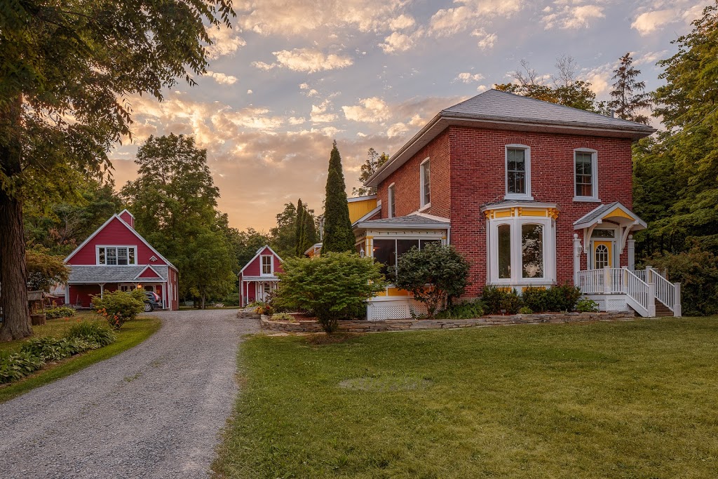 Our Space the Perfect Place B&B | 964 County Rd 11, Picton, ON K0K 2T0, Canada | Phone: (613) 393-1816