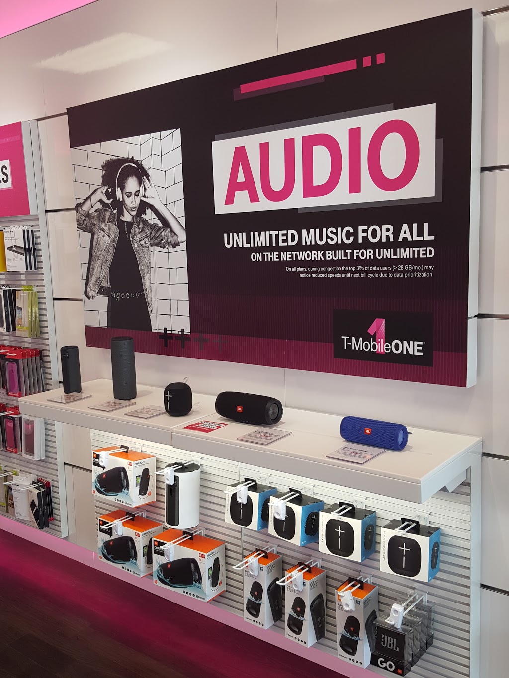 T-Mobile | 1043 Payne Ave Unit 8, North Tonawanda, NY 14120, USA | Phone: (716) 260-2953