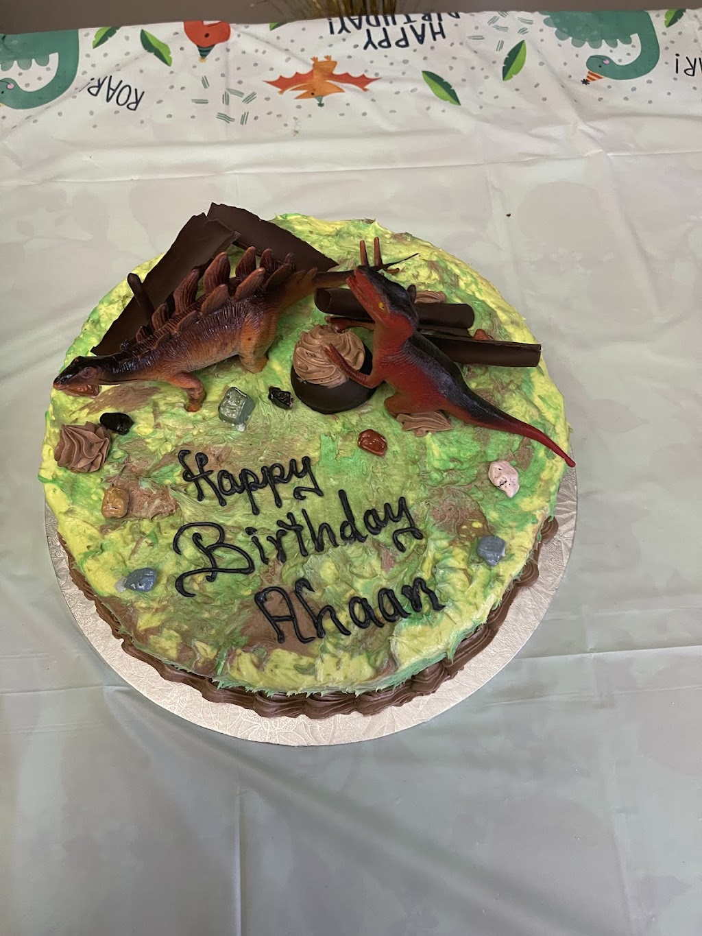 ESM Fine Cakes & Pastries | 9261 34 Ave NW #19, Edmonton, AB T6E 5T5, Canada | Phone: (780) 477-3987