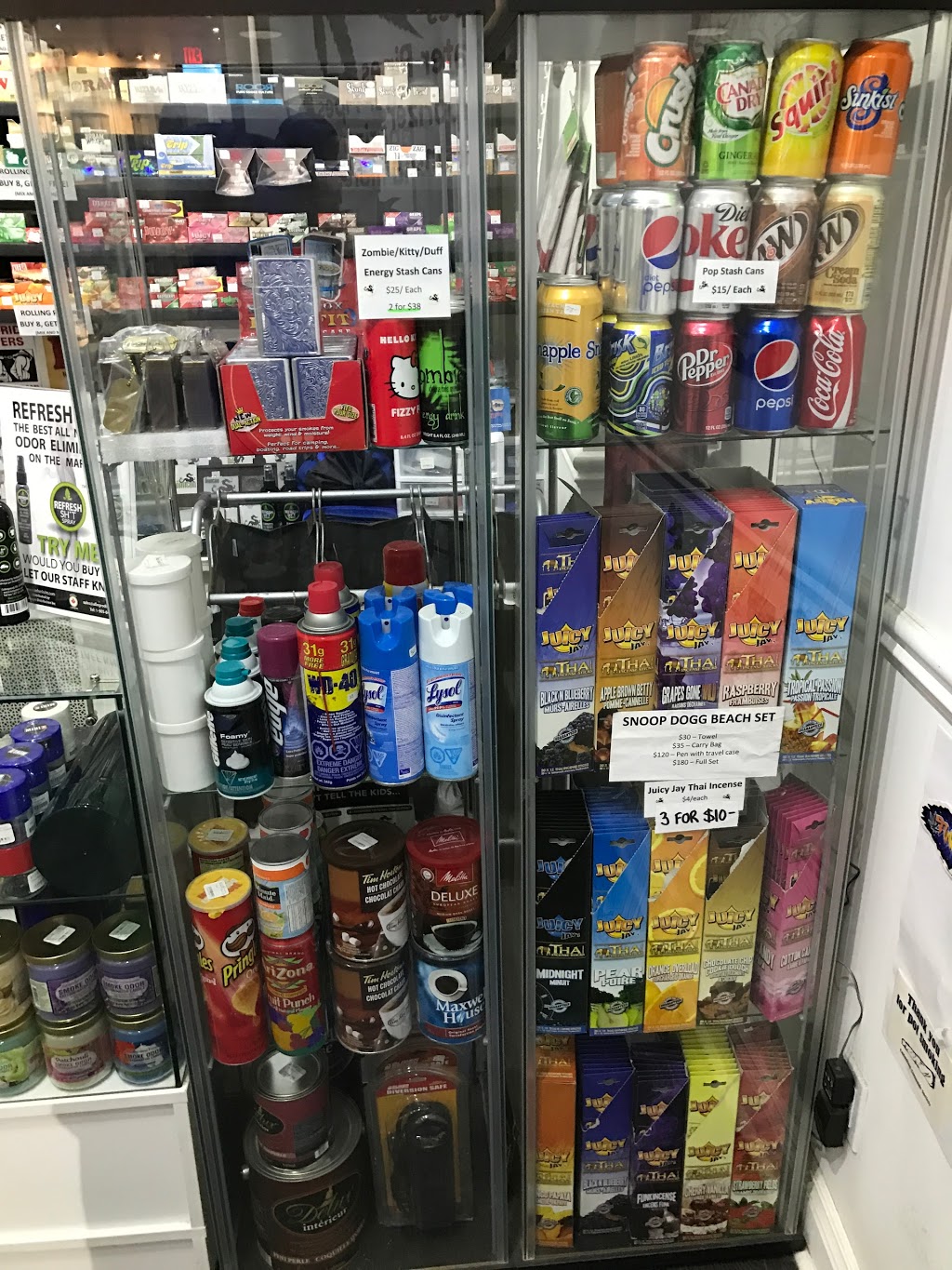 The Dragon | 282 Eglinton Ave W, Toronto, ON M4R 1B2, Canada | Phone: (416) 482-4367
