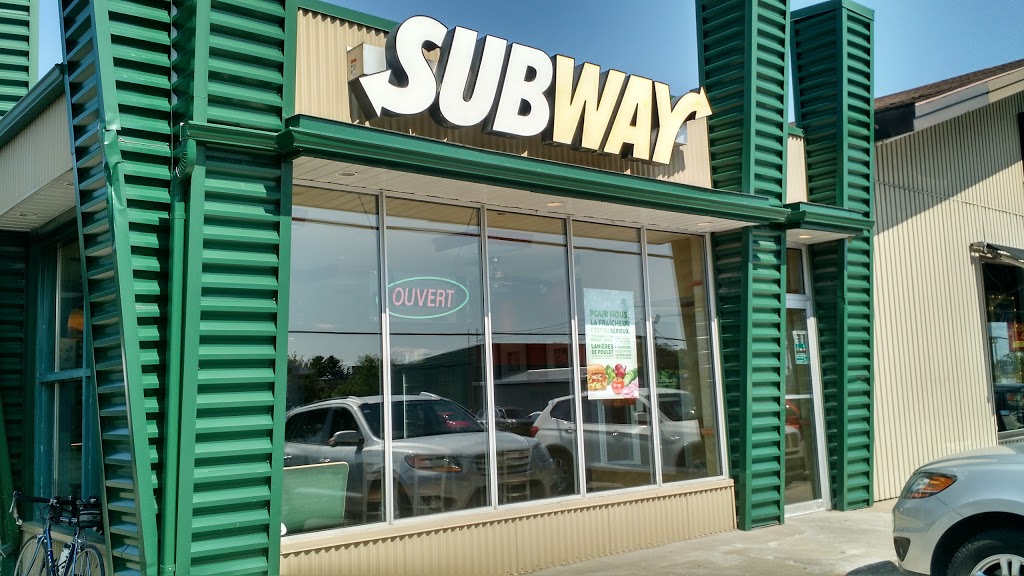 Restaurant SUBWAY | 5254 Rue Principale, Saint-Félix-de-Valois, QC J0K 2M0, Canada | Phone: (450) 889-4141