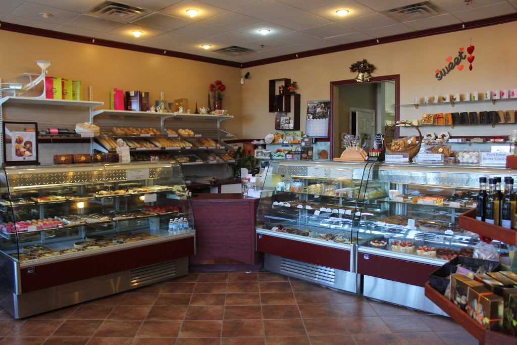 Delice Royal | 900 Watters Rd #7, Orléans, ON K4A 3A1, Canada | Phone: (613) 830-2388