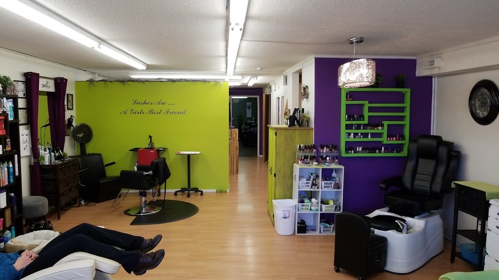 Winks | 1705 20th Ave, Coaldale, AB T1M 1M1, Canada | Phone: (403) 345-2571