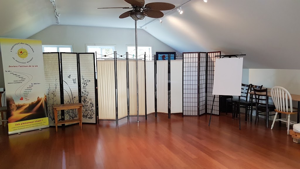 Caroline Lavoie-Gauthier | 1403 Rue Collin, Rawdon, QC J0K 1S0, Canada | Phone: (514) 909-6846