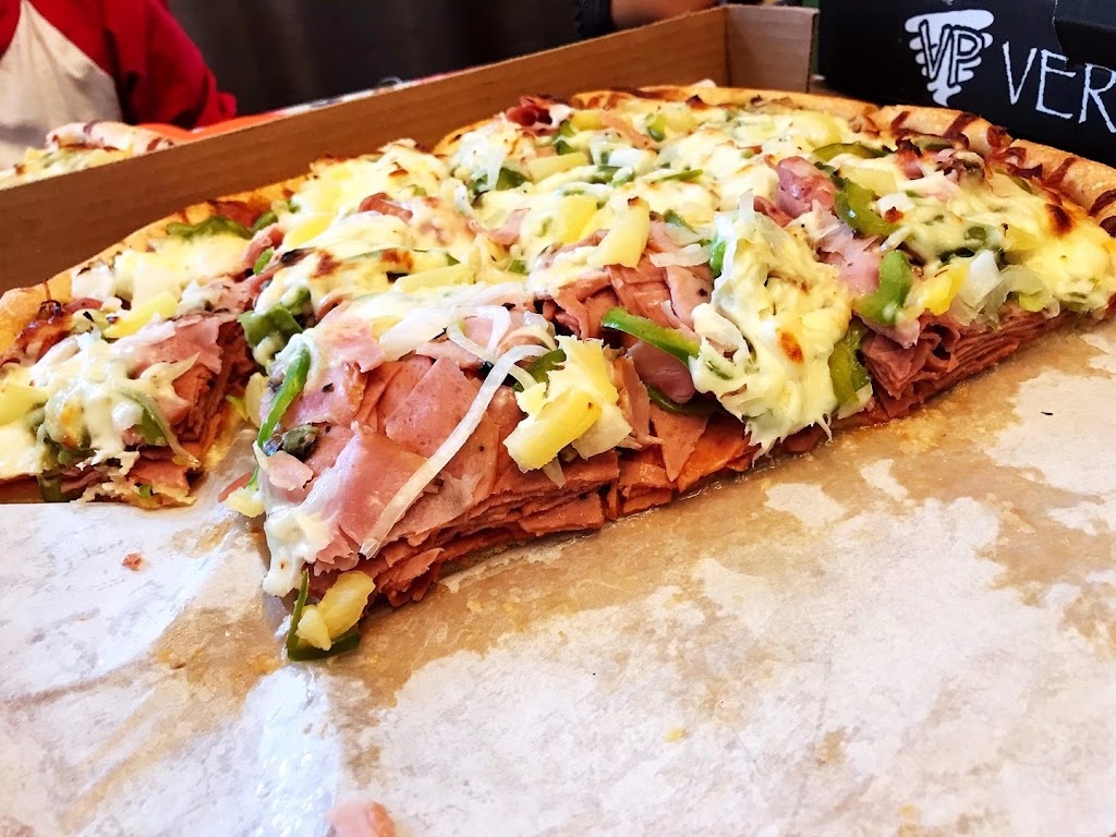 Verns Pizza - St Anne Winnipeg | 147 St Annes Rd, Winnipeg, MB R2M 2Z5, Canada | Phone: (204) 306-0202