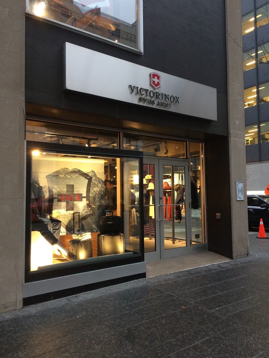 Victorinox Swiss Army | 95A Bloor St W, Toronto, ON M5S 1M1, Canada | Phone: (416) 929-9889