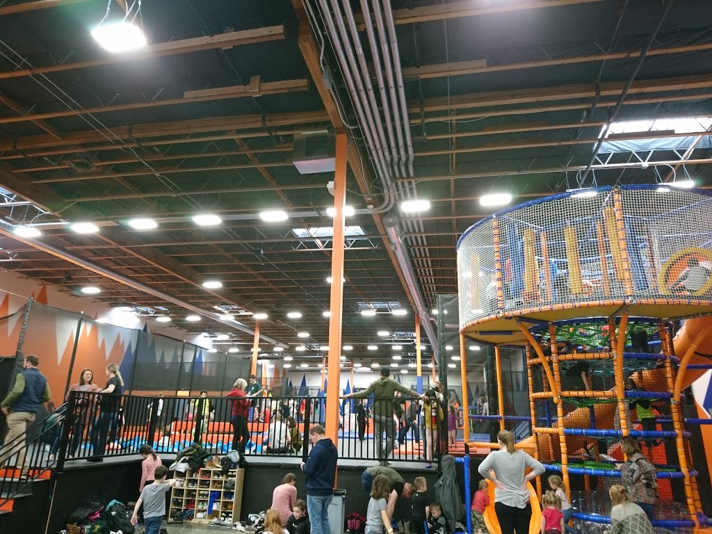Summit Trampoline Park Bellingham | 4329 Meridian St, Bellingham, WA 98226, USA | Phone: (360) 227-0202