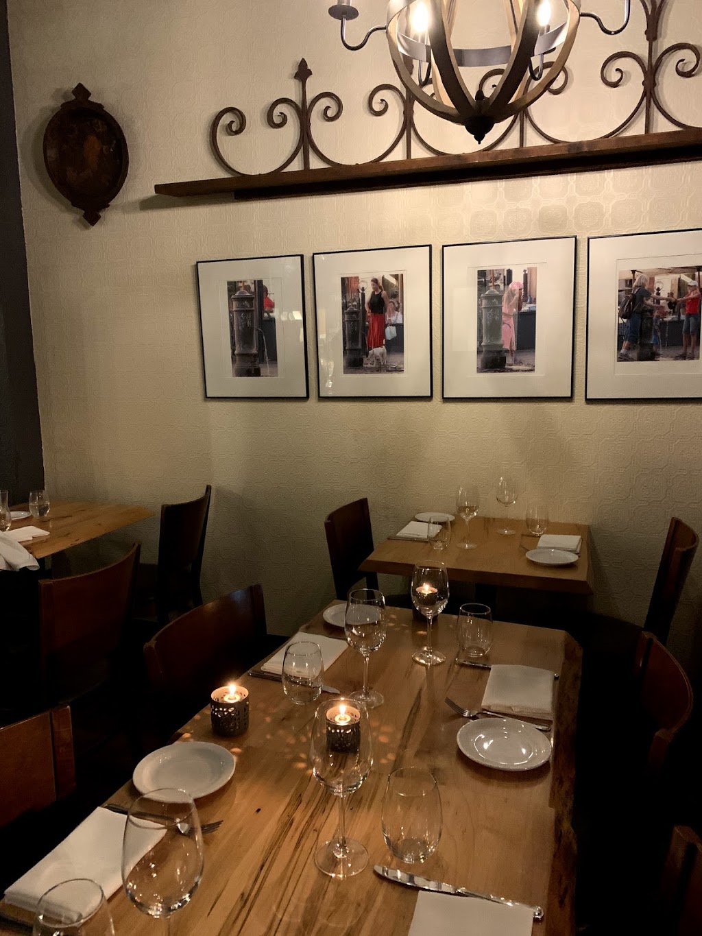 Tutto Pronto | 1718 Avenue Rd, North York, ON M5M 3Y6, Canada | Phone: (416) 782-2227