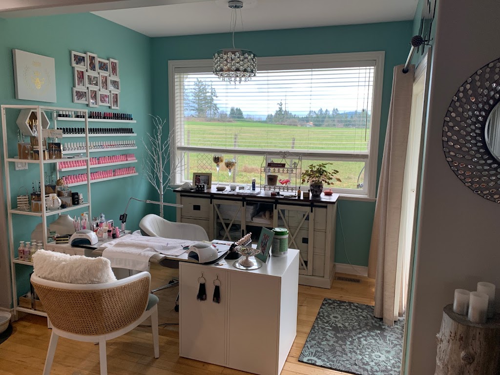 Queen Bee Nail Designs | 1932 Falcon Crescent, Cowichan Bay, BC V0R 1N1, Canada | Phone: (250) 715-5884