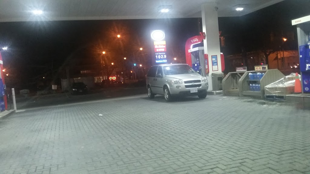 ESSO CIRCLE K | 1000 The Queensway, Etobicoke, ON M8Z 1P7, Canada | Phone: (416) 252-1933