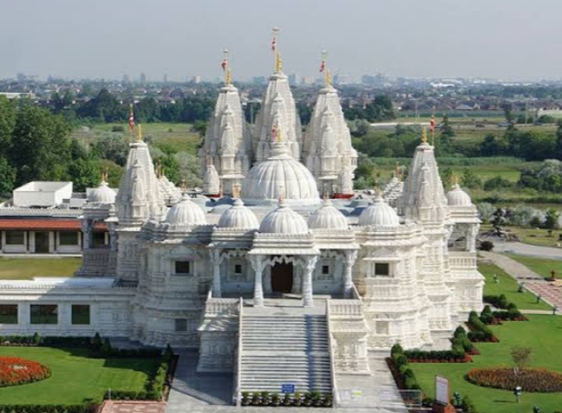 BAPS Shri Swaminarayan Mandir | 1840 Birchmount Rd, Scarborough, ON M1P 2H7, Canada | Phone: (416) 321-2277