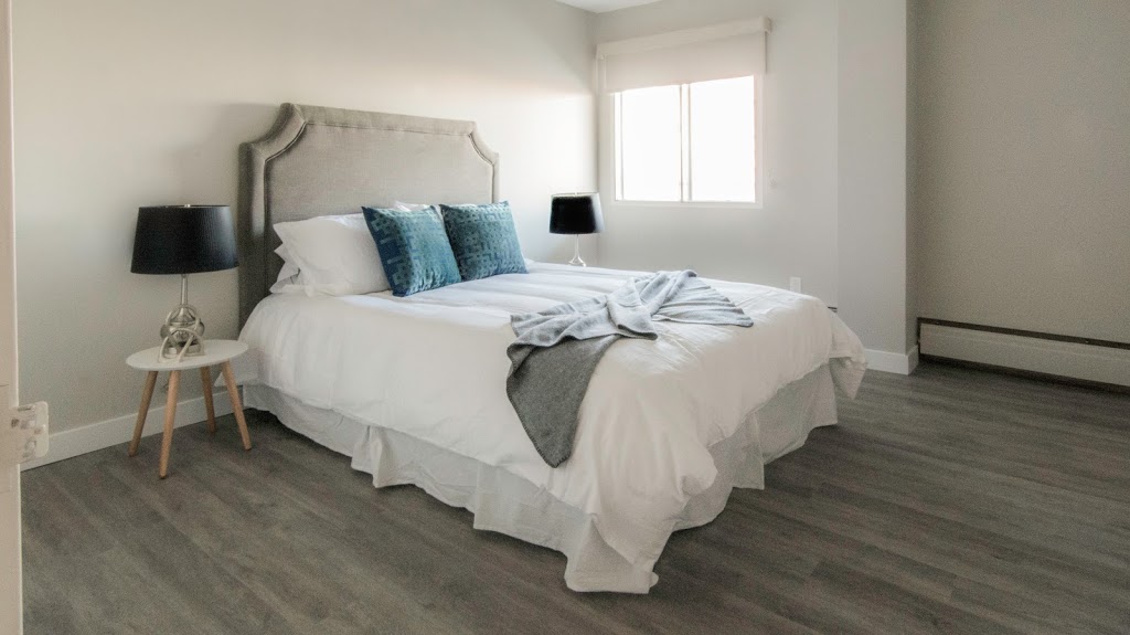 The Lancaster House | 10025 115 St NW, Edmonton, AB T5K 1S9, Canada | Phone: (587) 442-0175