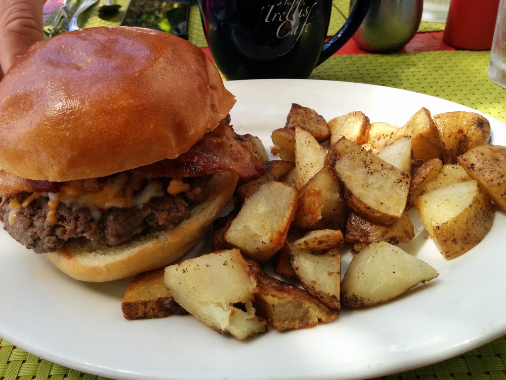 Trellis Cafe | 22 Nova Scotia Trunk 3, Hubbards, NS B0J 1T0, Canada | Phone: (902) 857-1188