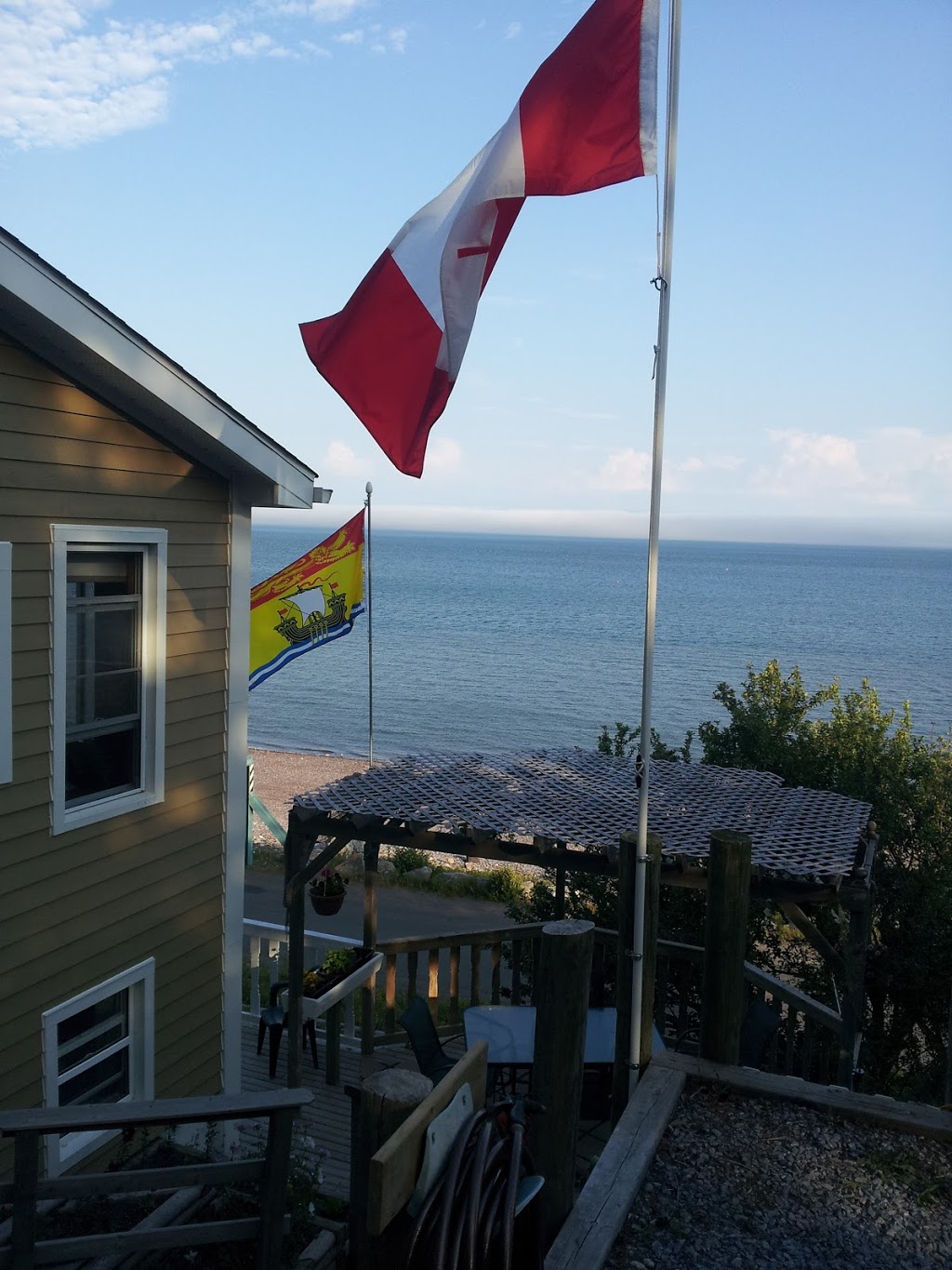 Mac`s Beach Retreat | 10 Allan Rd, Orange Hill, NB E5R 1J2, Canada | Phone: (506) 343-5780