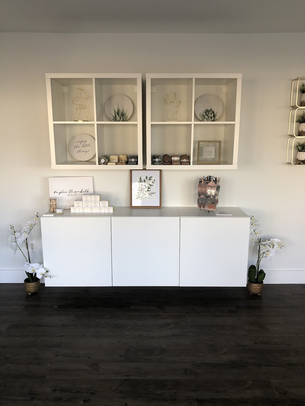 Infinity links | 29 Esquire Ln, Bedford, NS B4A 0K1, Canada | Phone: (902) 402-2644