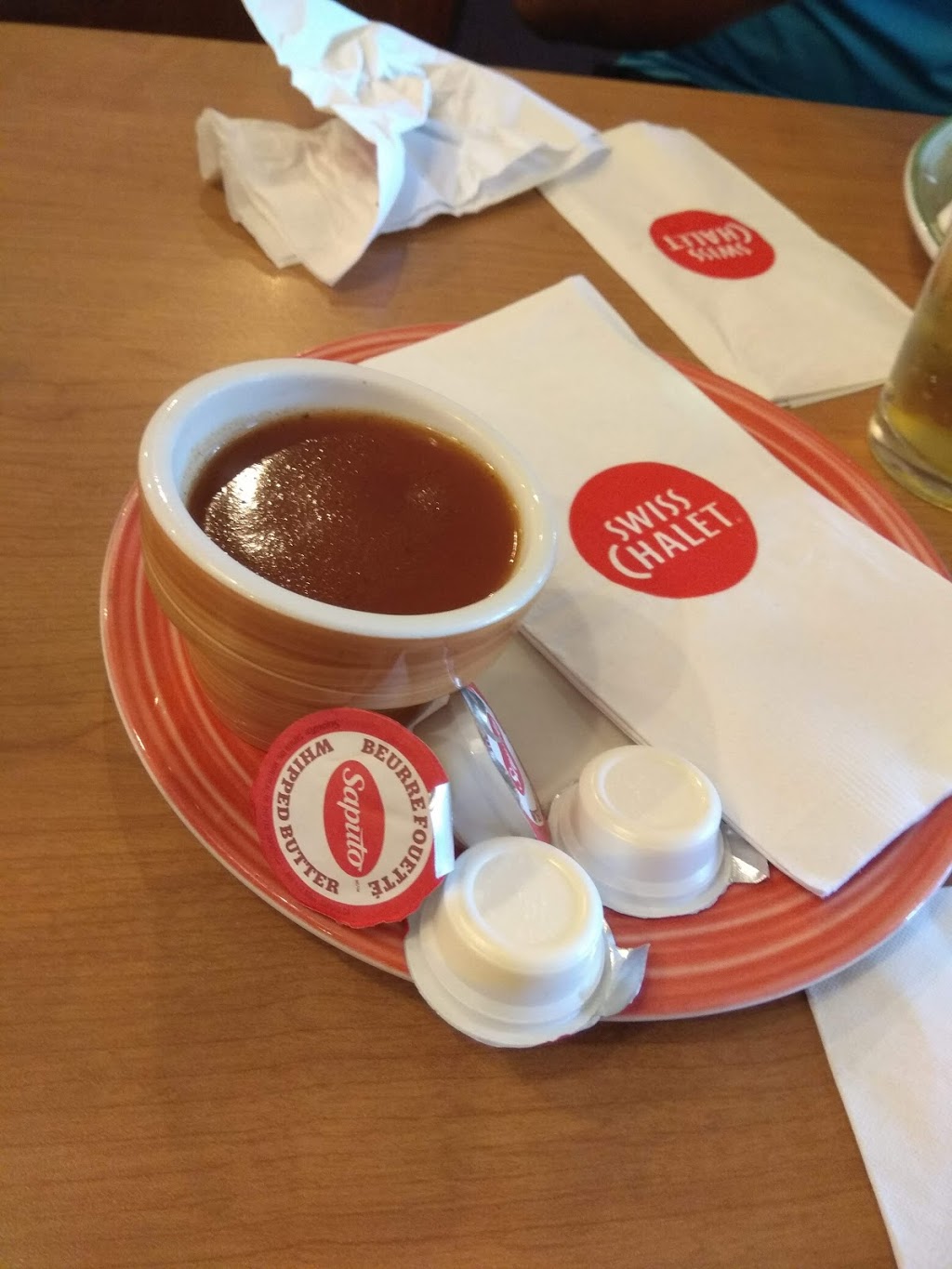 Swiss Chalet Rotisserie & Grill | 44-1111 Davis Dr, Newmarket, ON L3Y 8X2, Canada | Phone: (905) 853-3311
