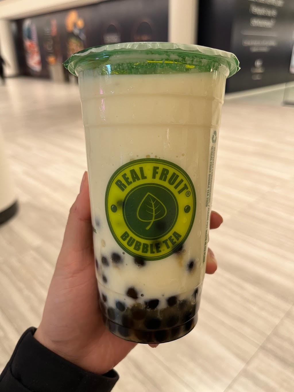 Real Fruit Bubble Tea | CF Fairview Pointe-Claire 6801, Trans-Canada Hwy, Pointe-Claire, QC H9R 5J2, Canada | Phone: (888) 896-1829