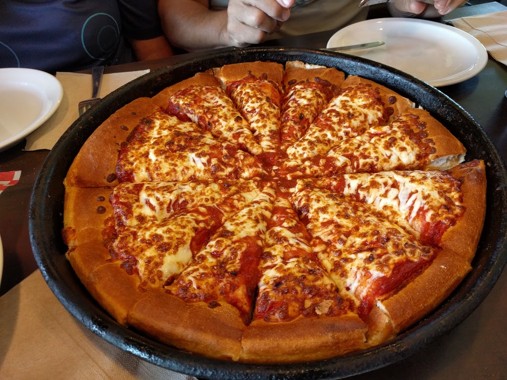 Pizza Hut | 39 Warne Crescent, Kingston, ON K7L 4V4, Canada | Phone: (613) 531-9540