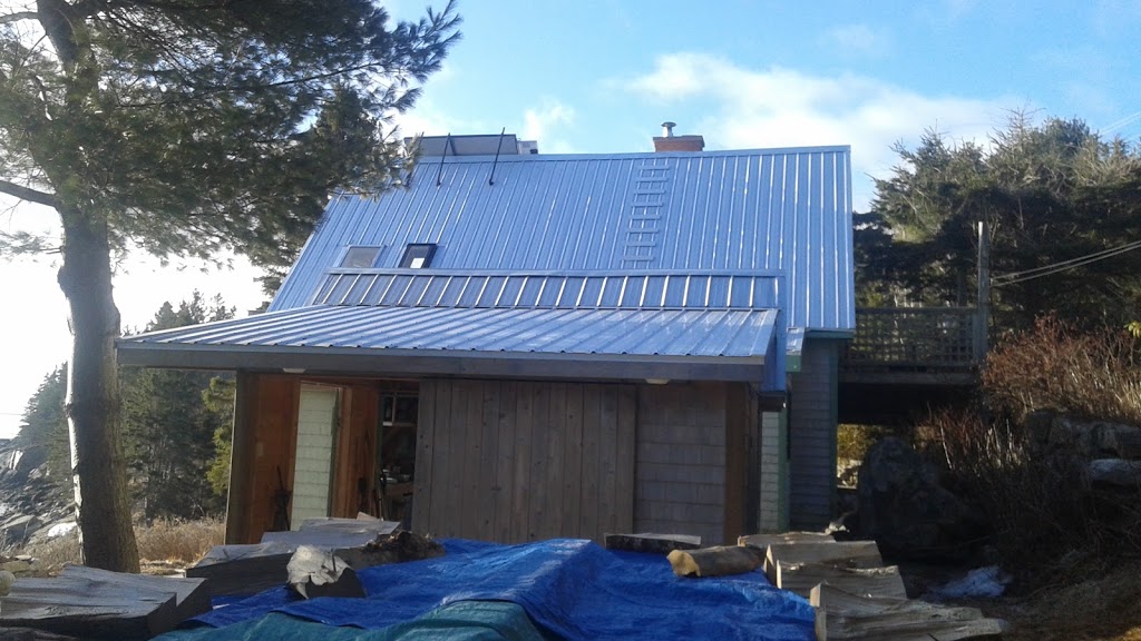 Doucettes Roofing & Siding | 14 Hillside Ct, Lower Sackville, NS B4E 1B2, Canada | Phone: (902) 222-2625