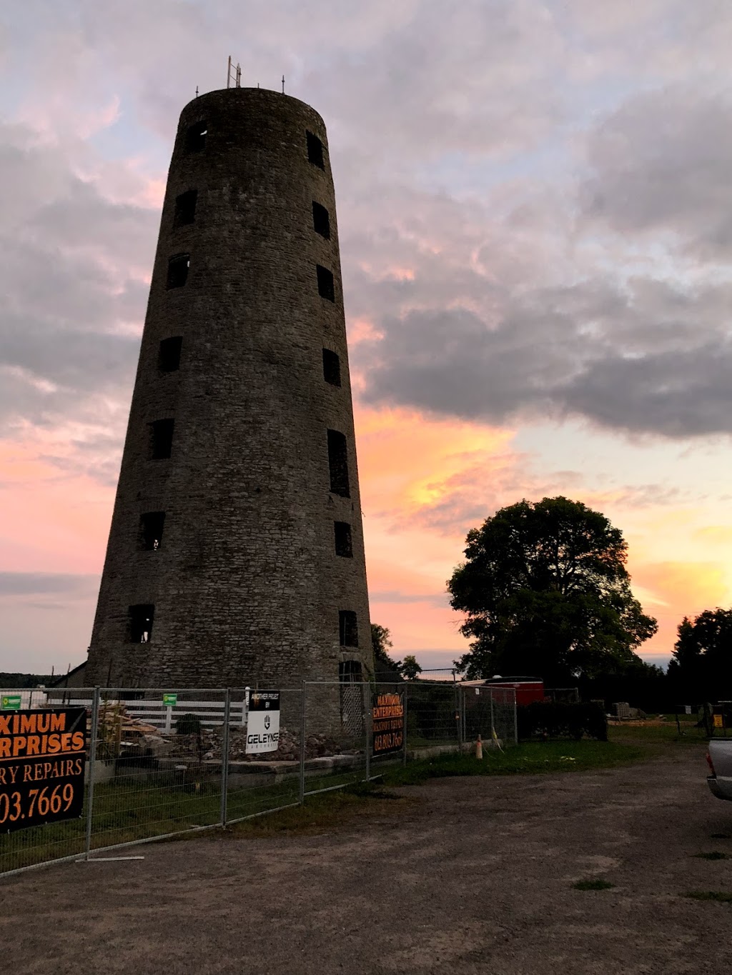 Maitland Tower | 1243 2, Maitland, ON K0E 1P0, Canada | Phone: (416) 948-5934