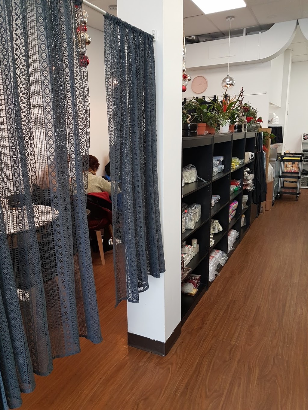 Oriental Mart (Hanul Food Inc.) | 515 Wharncliffe Rd S #4, London, ON N6J 2N1, Canada | Phone: (519) 686-9988