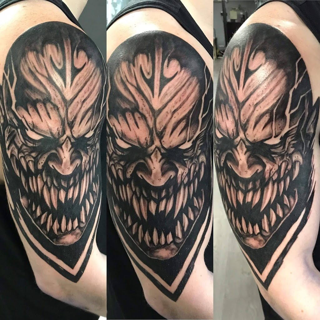 Tattout A Togo | 1212 Chemin de Chambly, Longueuil, QC J4J 3W6, Canada | Phone: (450) 651-1064