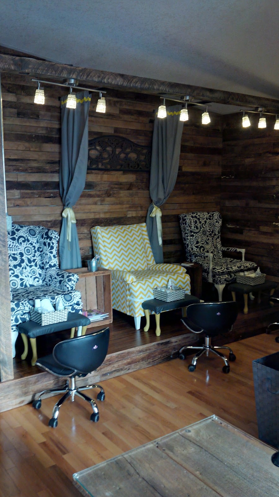 Bauman Laser & Electrolysis | 13 Walker St, Elmira, ON N3B 1Y1, Canada | Phone: (519) 669-0237