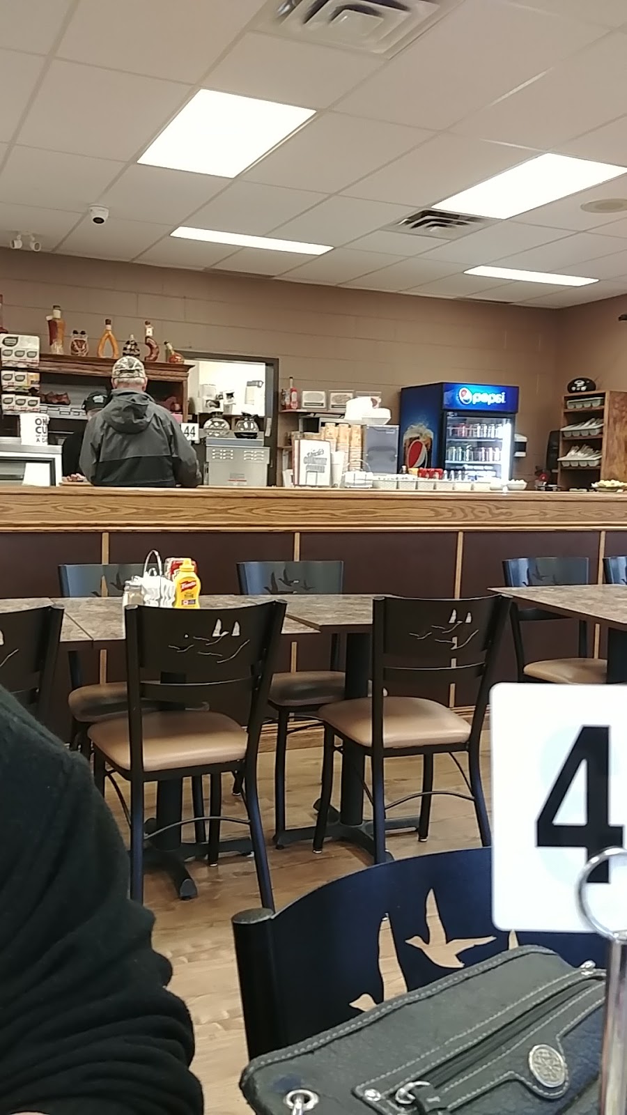 Uncles Country Coffee | 1121 Bay St, Port Rowan, ON N0E 1M0, Canada | Phone: (519) 586-8537