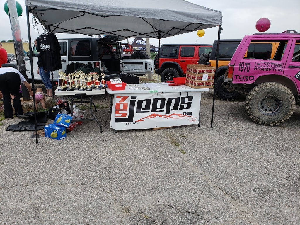 Hwy 11 Chrysler Dodge Jeep Ram SRT | 95 Commerce Rd, Orillia, ON L3V 6J3, Canada | Phone: (705) 325-2222